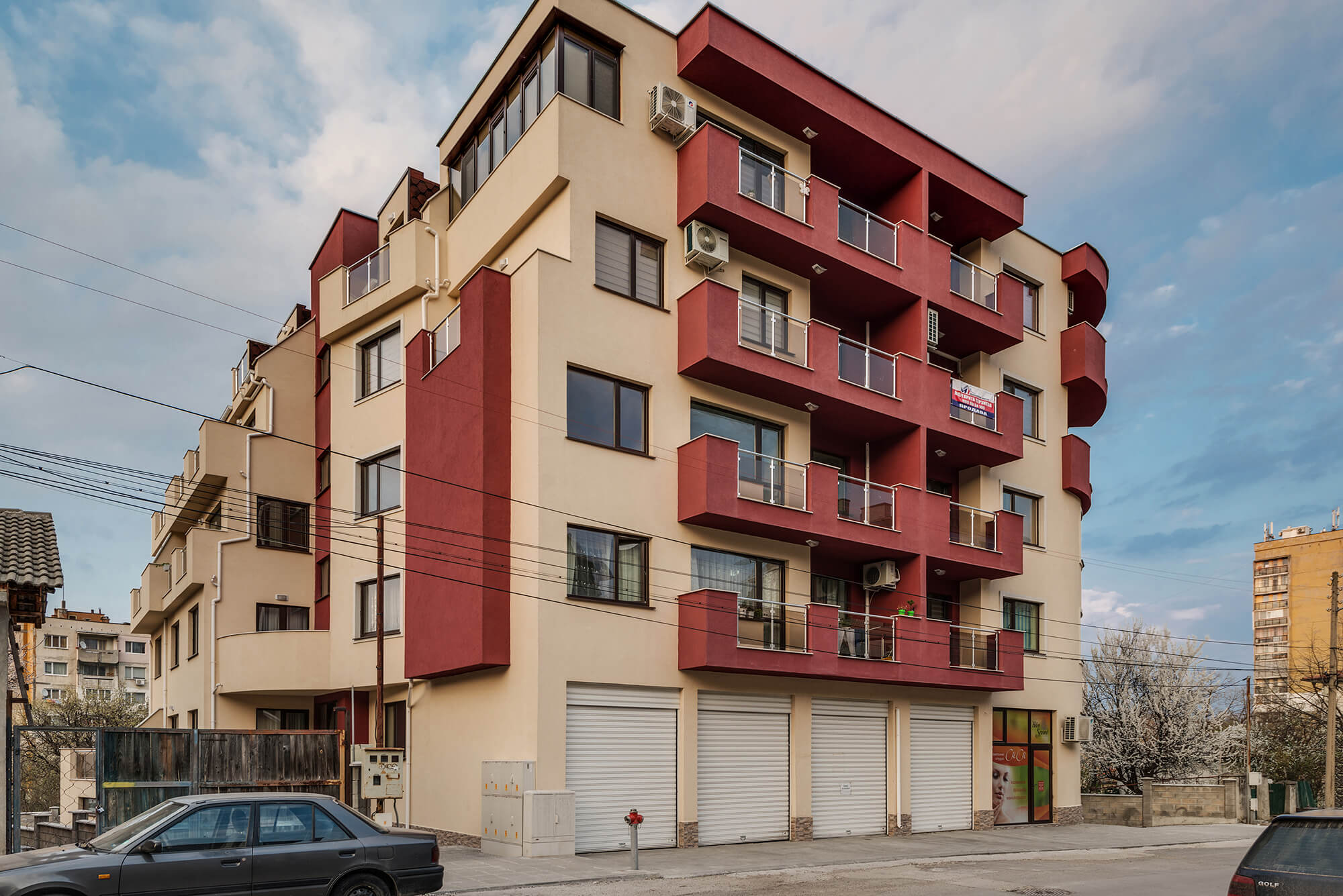 Жилищна сграда Peter Beron