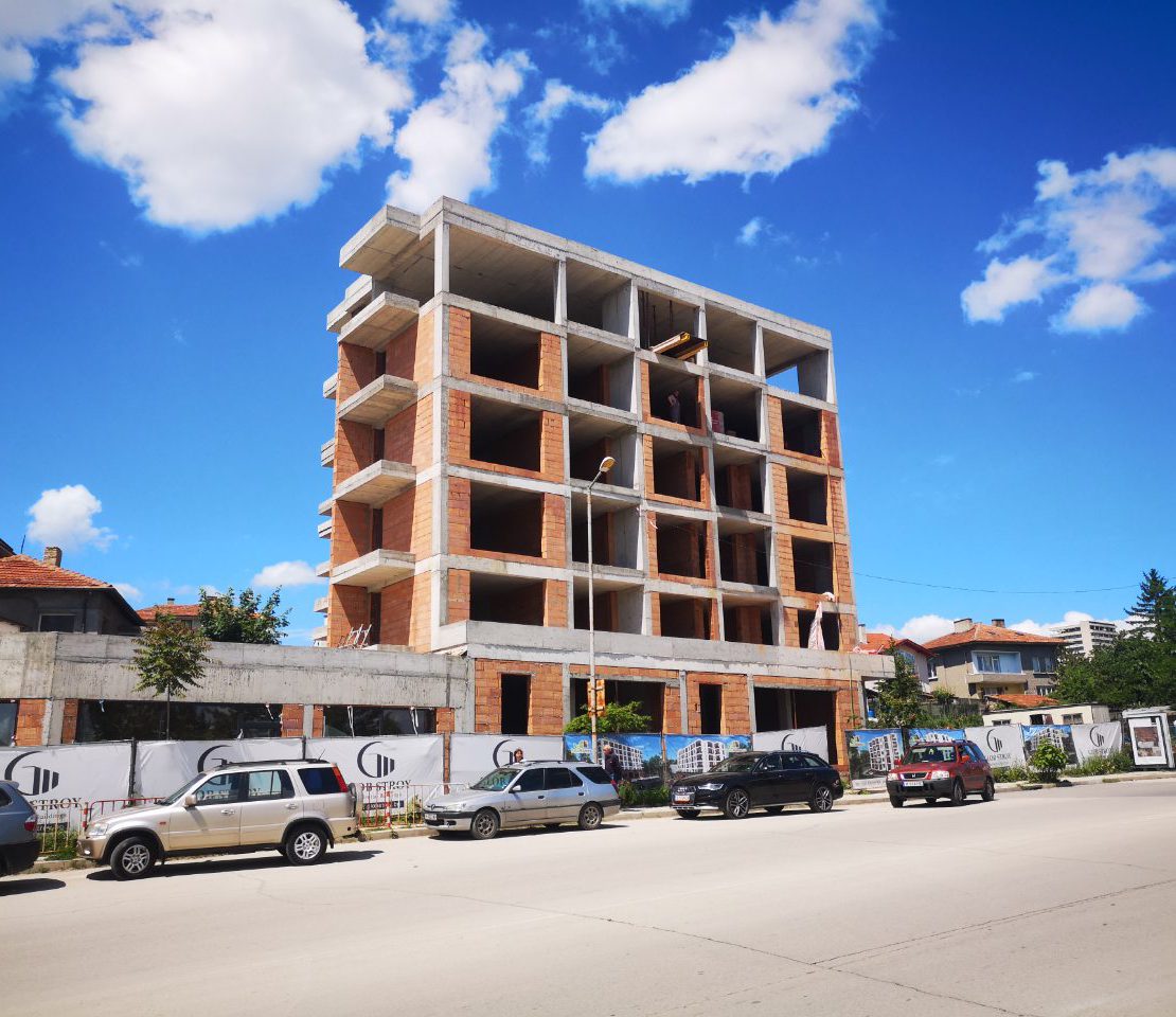 ParkHomes – секция А вече с издаден Акт 14 и започнах ме изкопи за основите на Секция Б