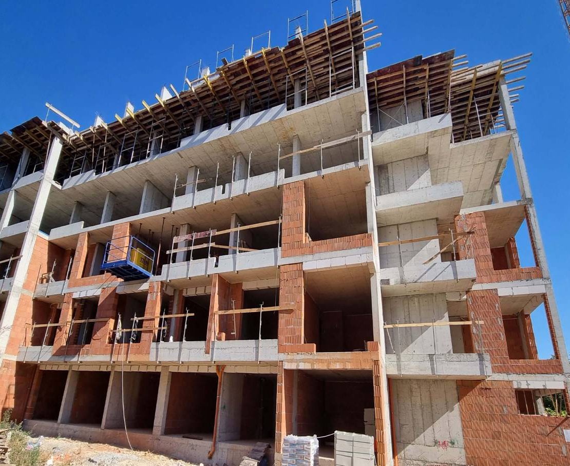 Предстои полагането на кота +16,75