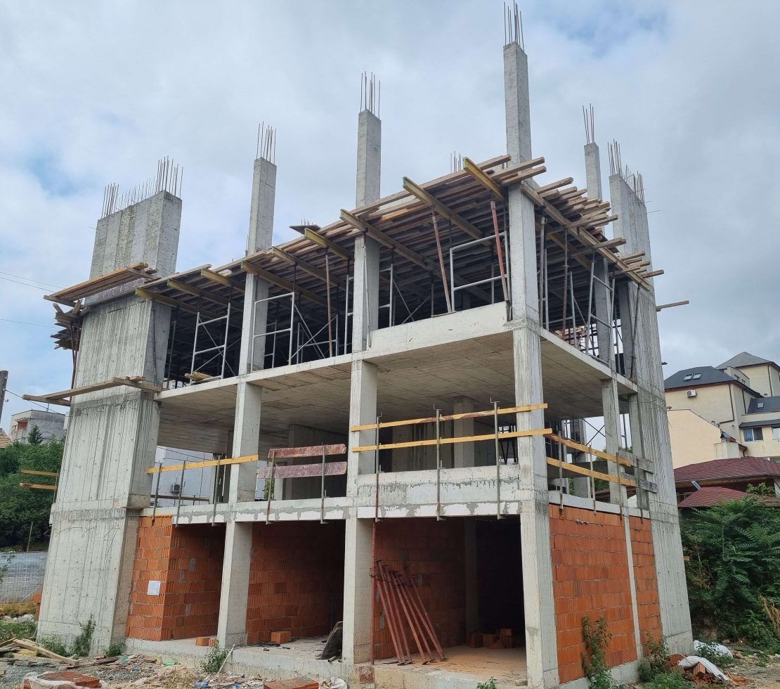 Напредък в строителния процес Комплекс „Азалия“