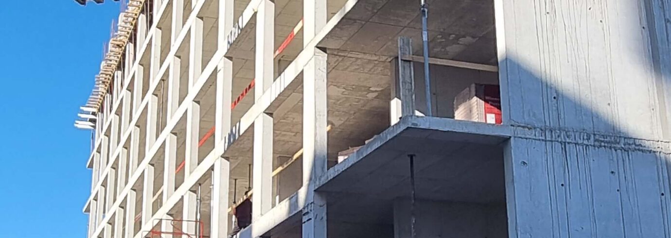 Предстои полагане на бетон на осма плоча – сграда „Солей“ гр. Шумен - Globstroy