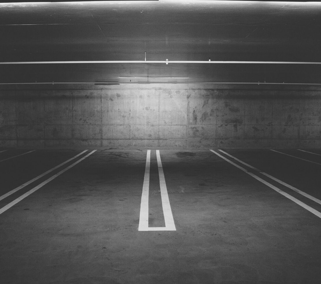 Паркомясто или гараж какво да изберем?