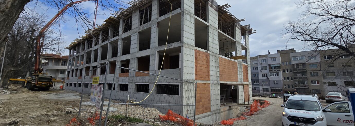 Предстои полагане на плоча на трети жилищен етаж на Сграда „Иннова“ - Globstroy